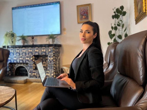 Mălina Constantin
