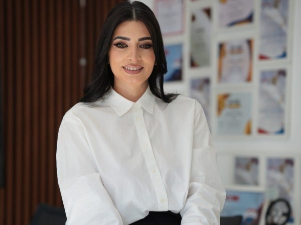REMAX Klass depășește aparențele, iar Manuela Halasag oferă consultanță reală pentru achiziția de apartamente premium